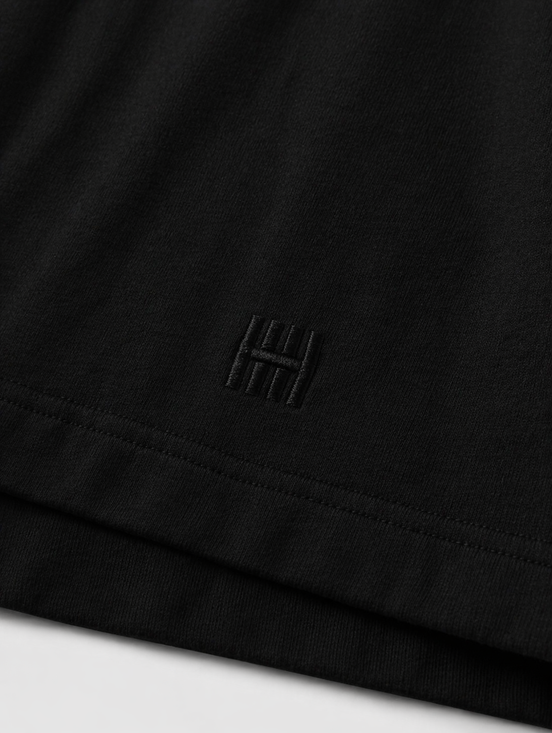 HILDUR SWEATSHORTS SVART