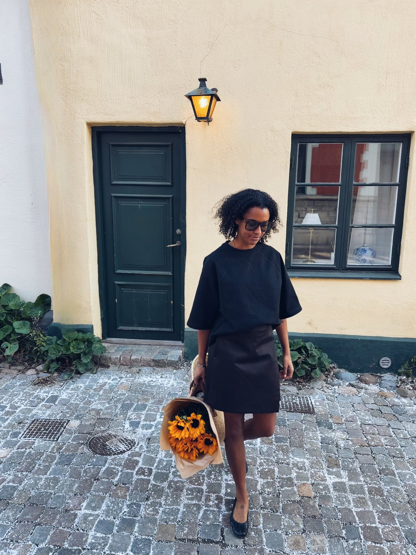 VIDA SKIRT BLACK