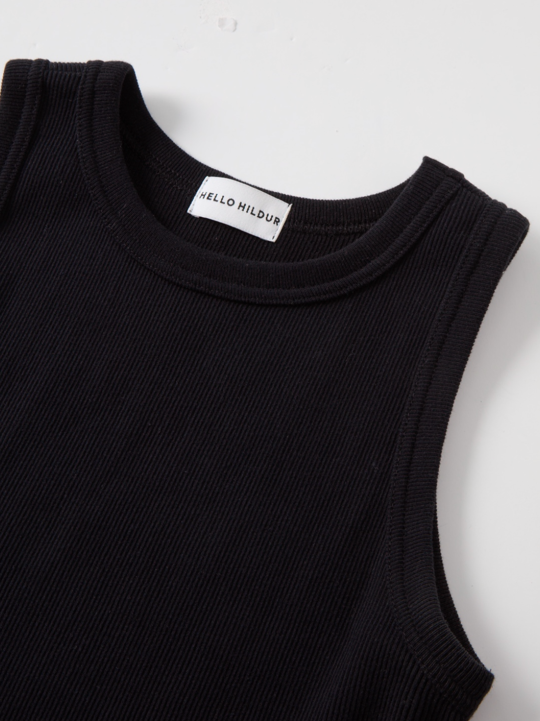 NORA TANK TOP NIGHT BLACK NEW