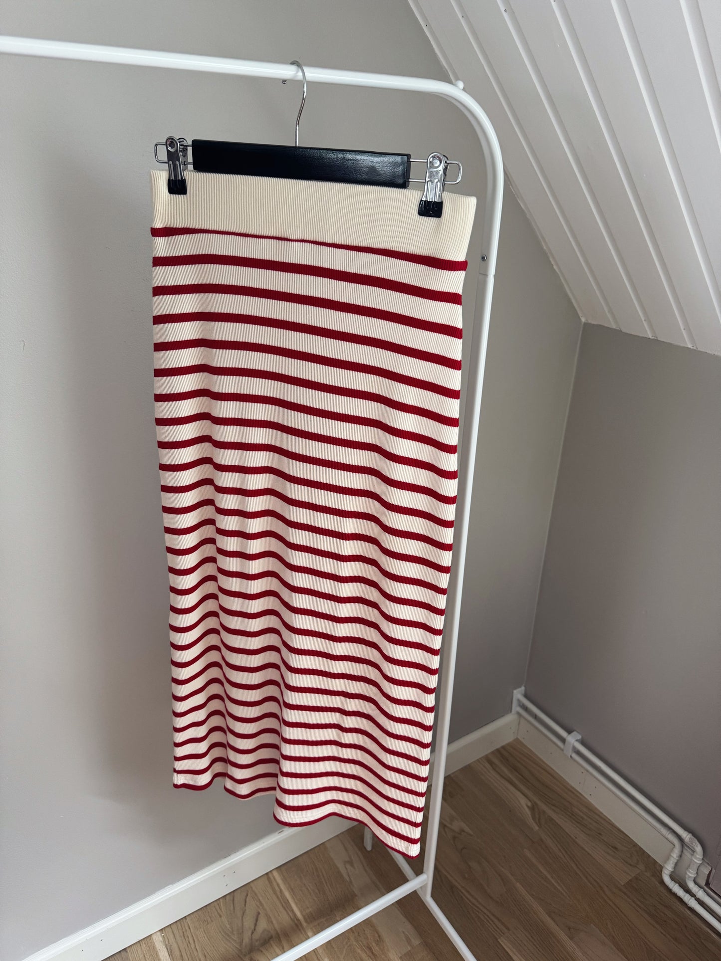 ANNA SKIRT RED STRIPES