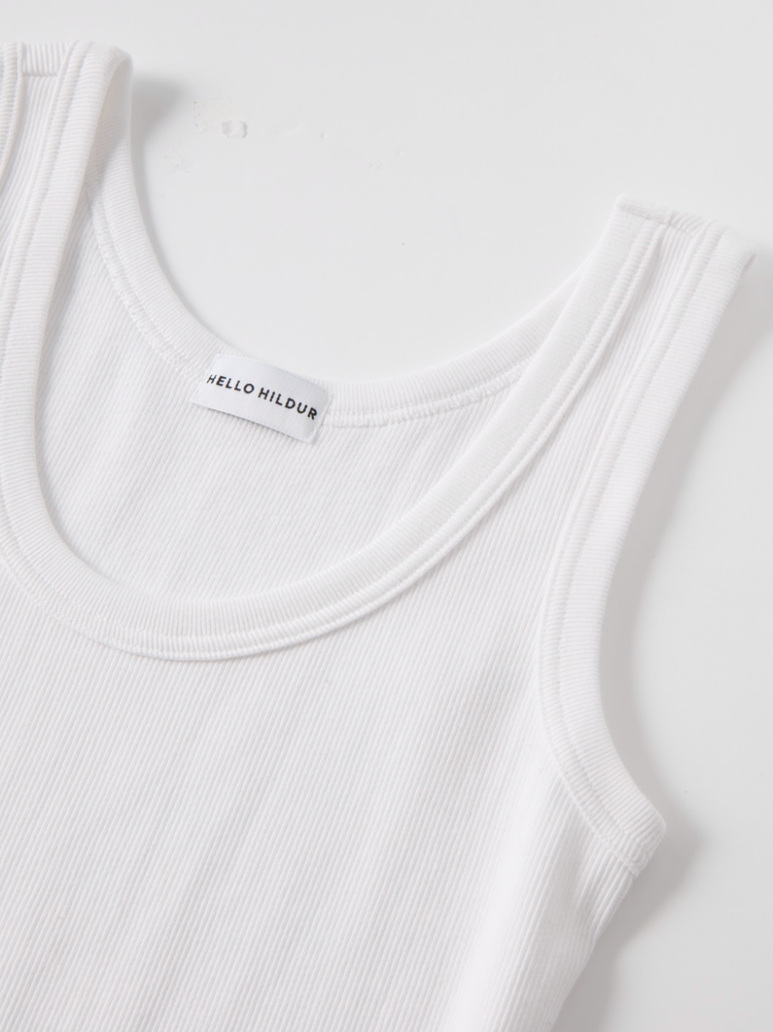 NEA TANK TOP CRISPY WHITE