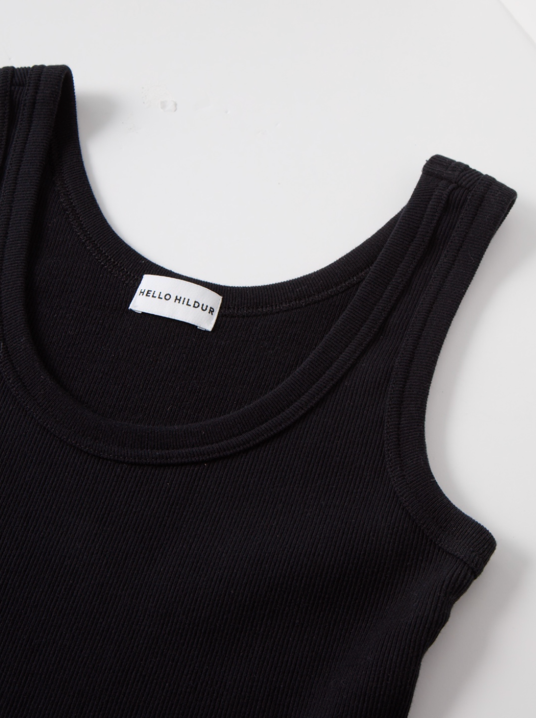 NEA TANK TOP NIGHT BLACK